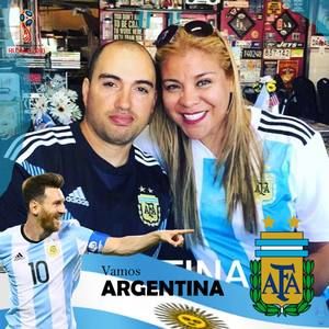 Meet your Posher, Miguel y mariela